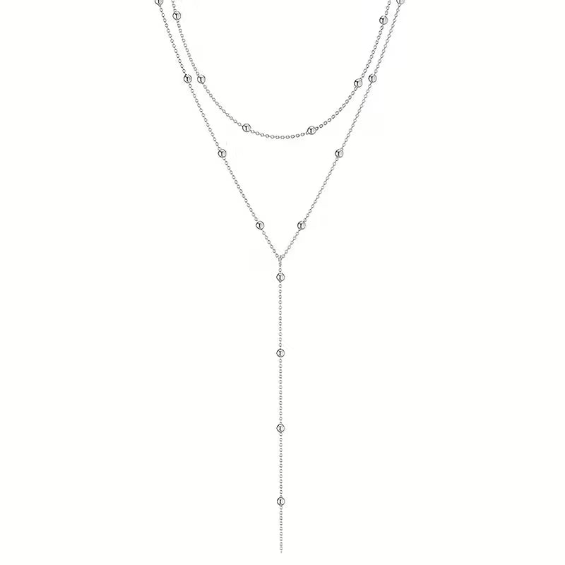 NASZYJNIK WIELOWARSTWOWY O SREBRNYM ODCIENIU